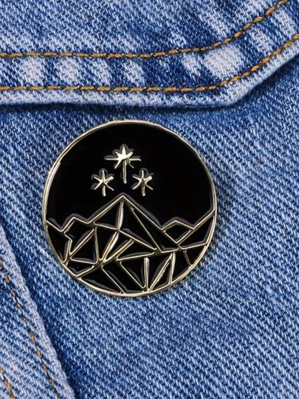Men's Blue Denim Jeans with Metal Accent